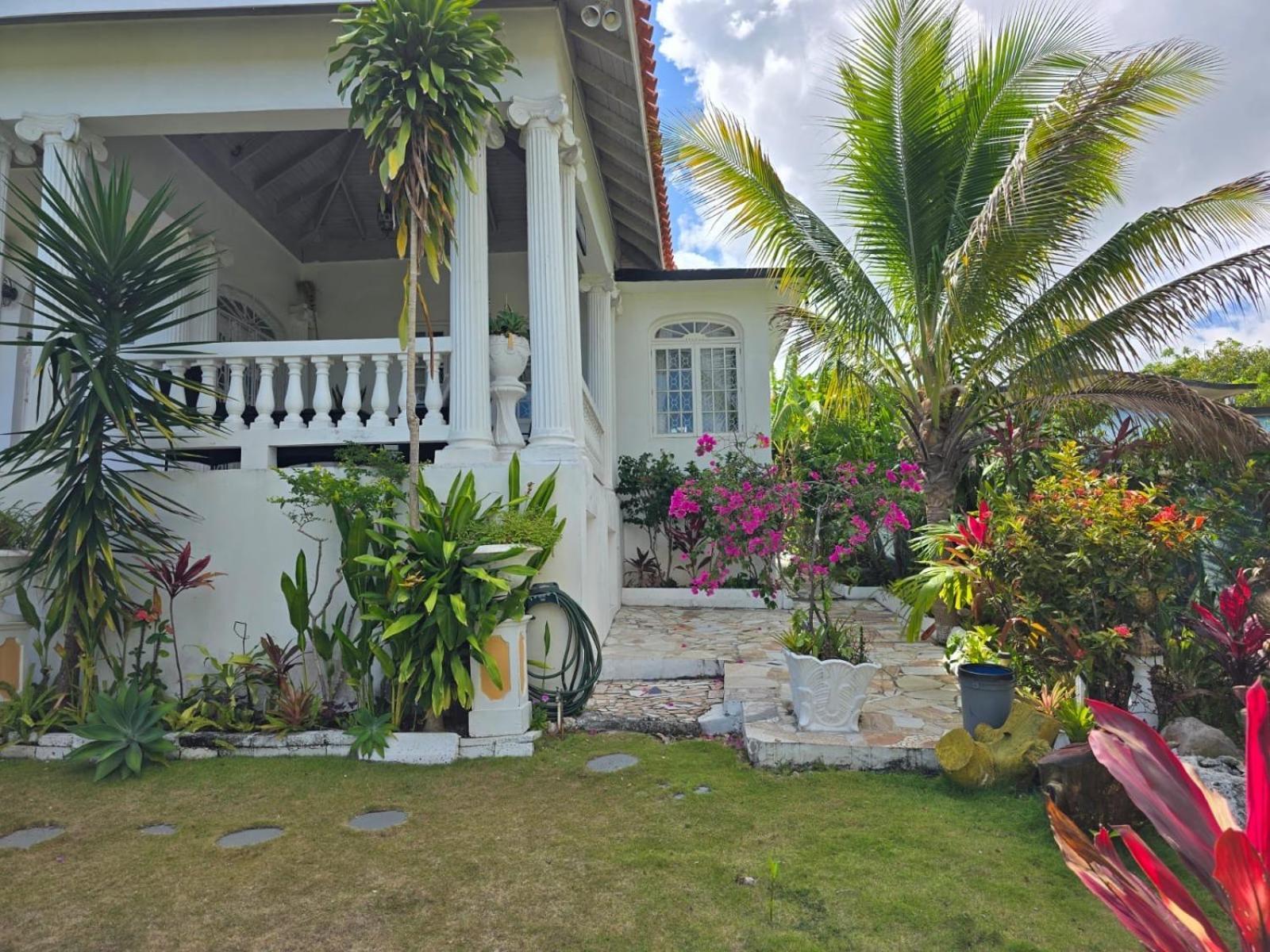 Paradise Palms Jamaica Vacation Rental Montego Bay Exteriör bild