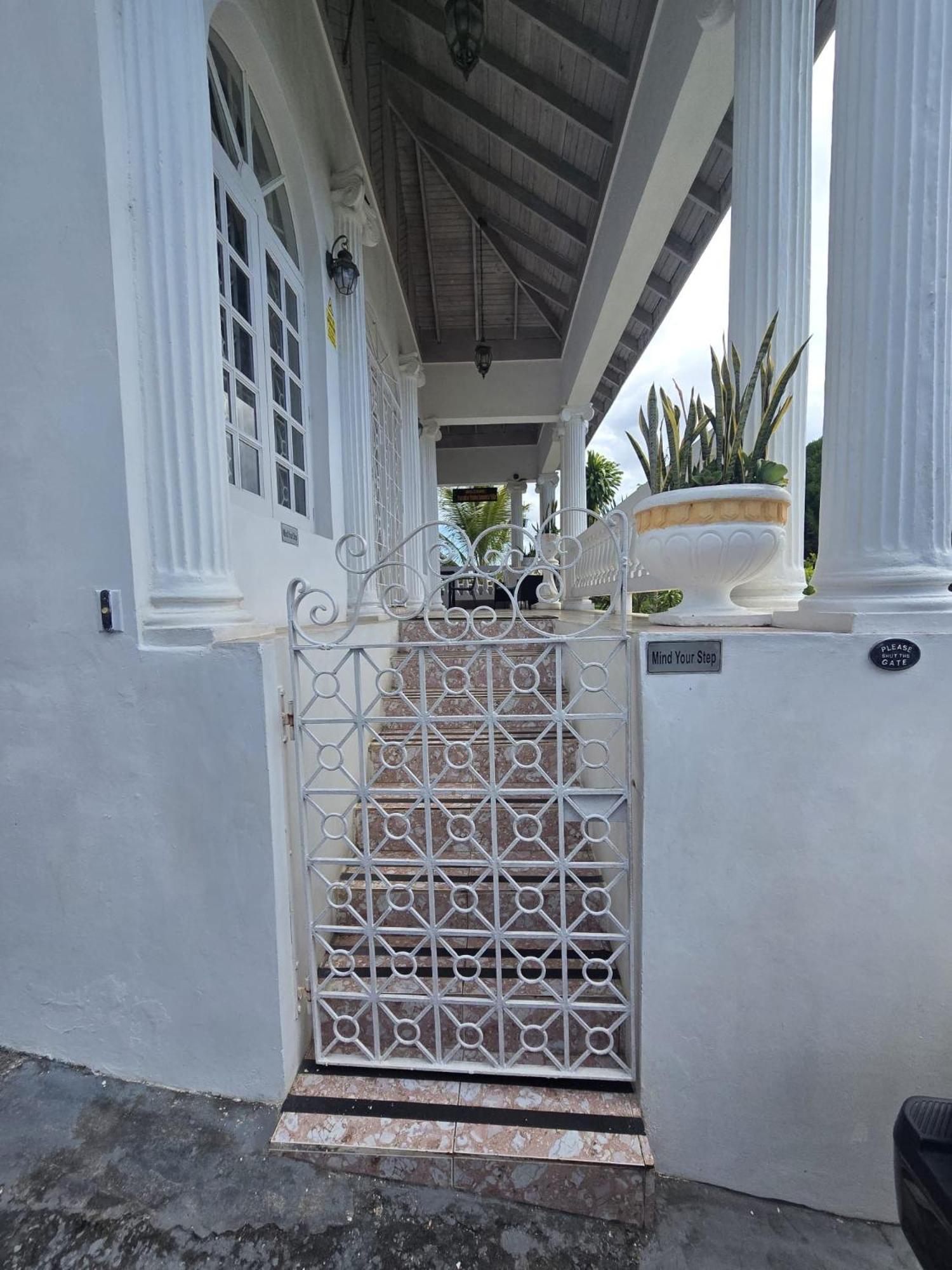 Paradise Palms Jamaica Vacation Rental Montego Bay Exteriör bild