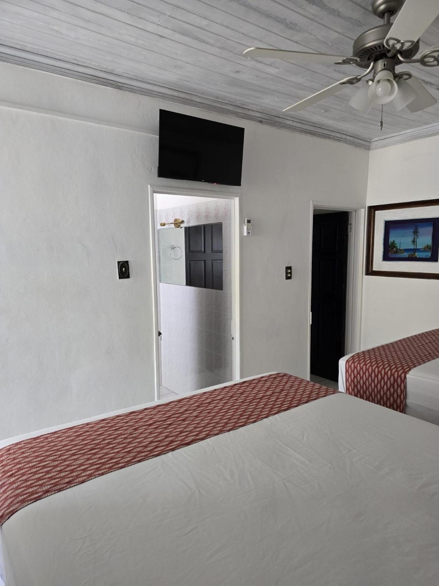 Paradise Palms Jamaica Vacation Rental Montego Bay Exteriör bild