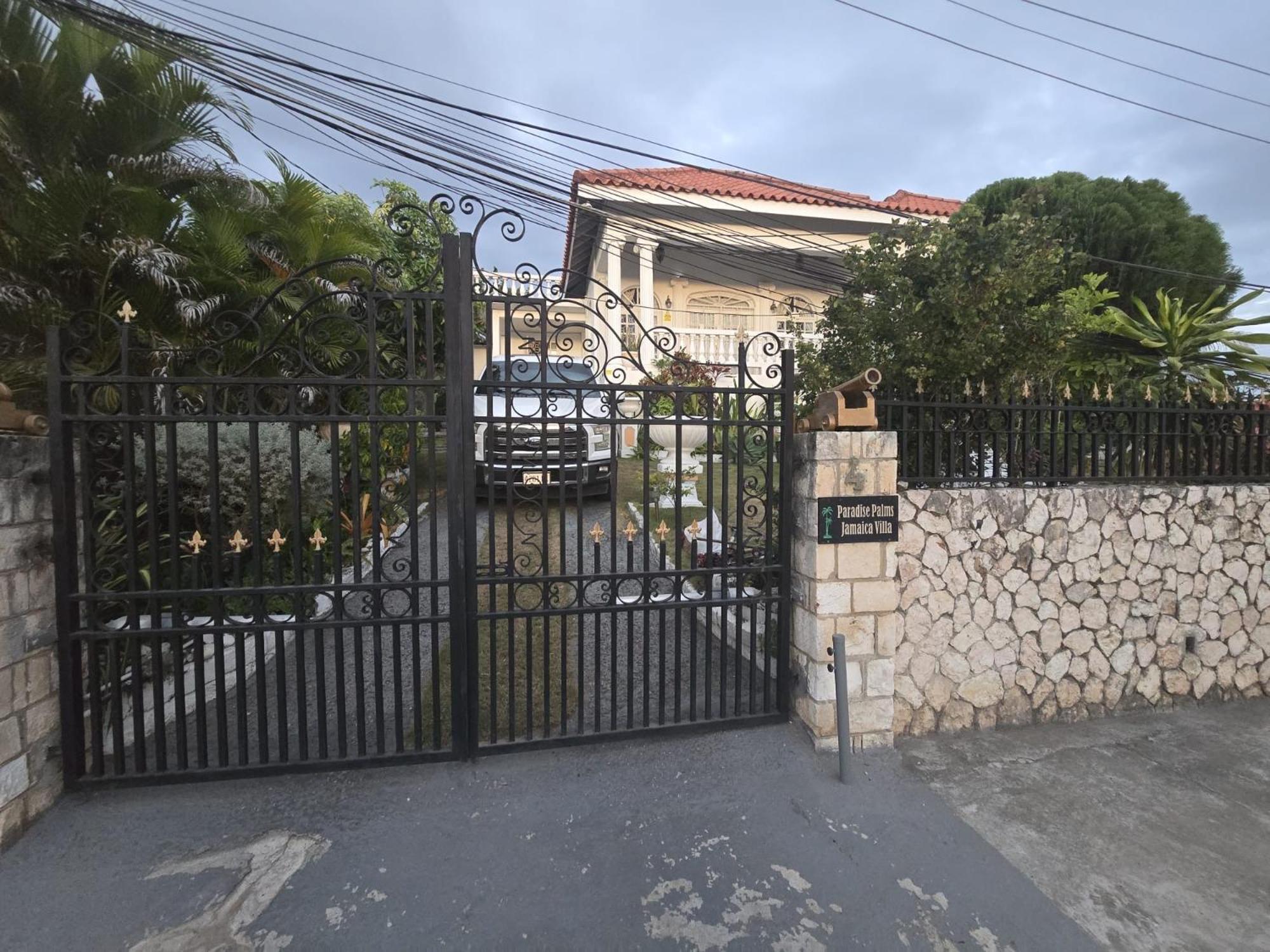 Paradise Palms Jamaica Vacation Rental Montego Bay Exteriör bild