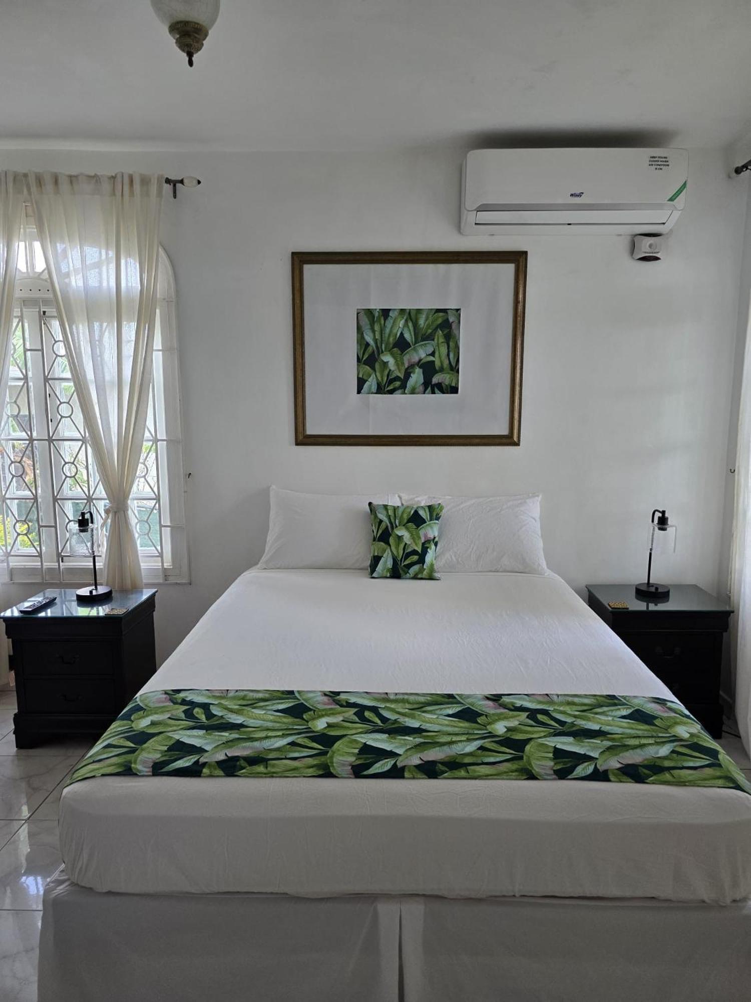 Paradise Palms Jamaica Vacation Rental Montego Bay Exteriör bild
