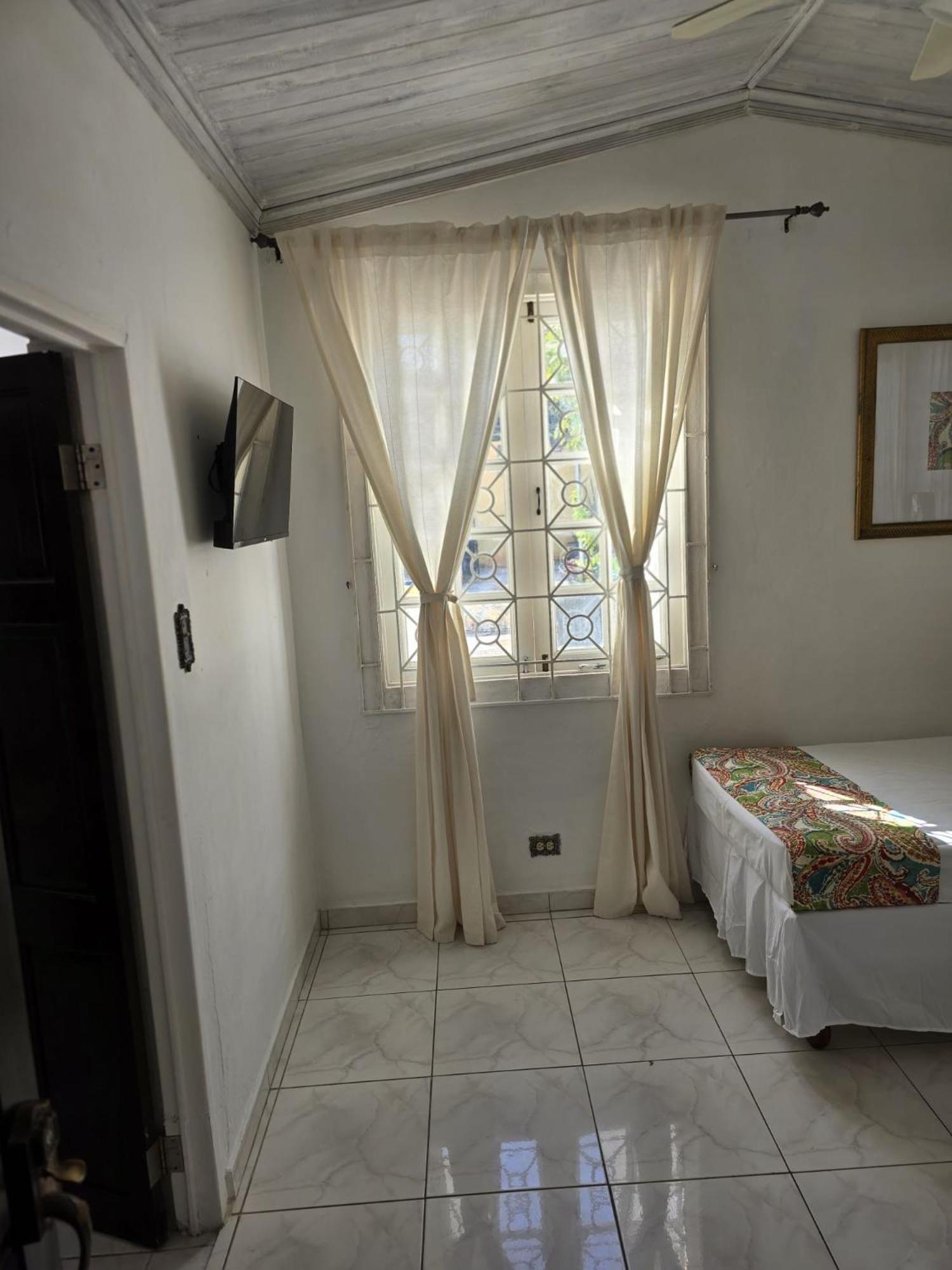 Paradise Palms Jamaica Vacation Rental Montego Bay Exteriör bild