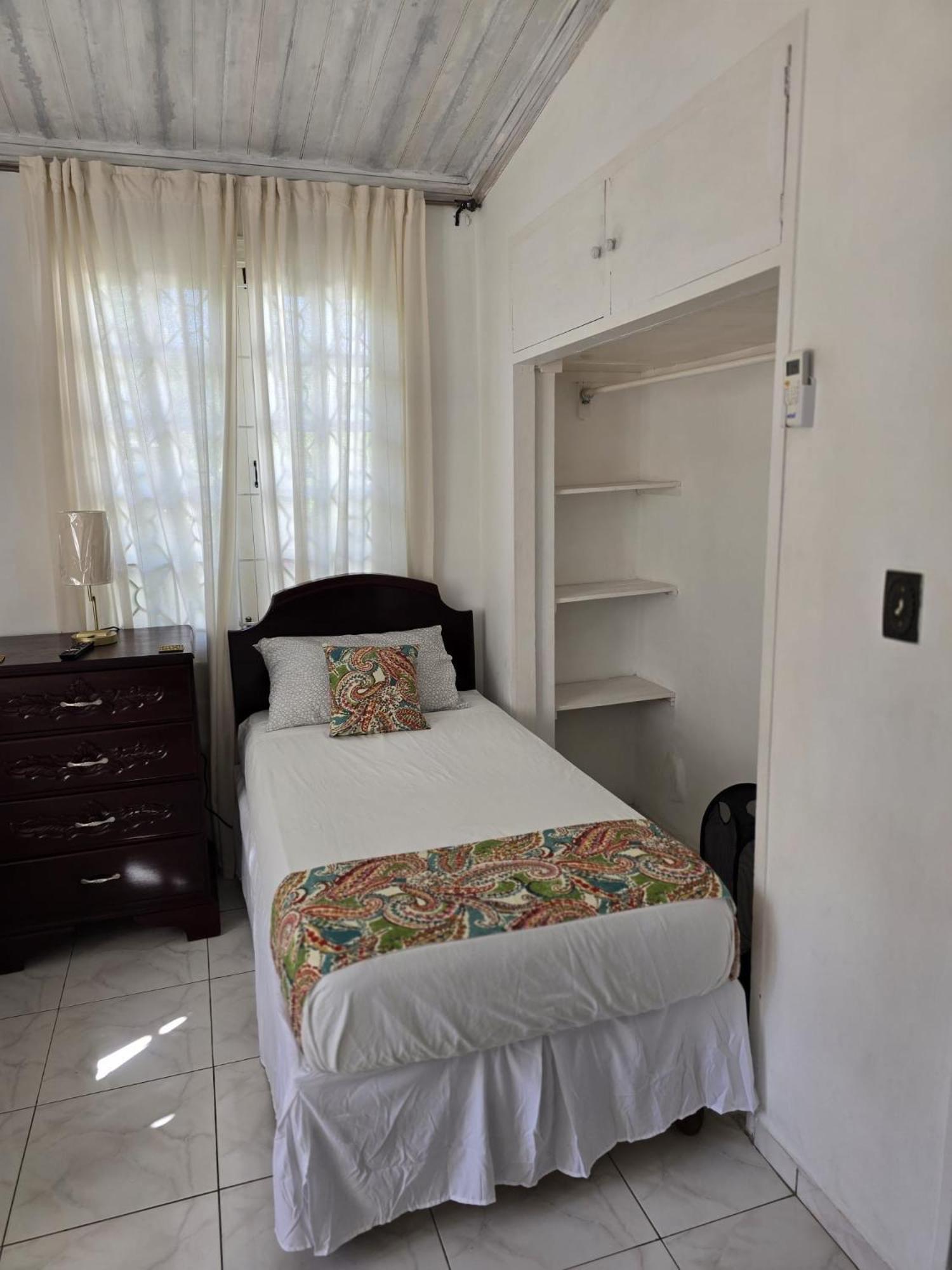 Paradise Palms Jamaica Vacation Rental Montego Bay Exteriör bild