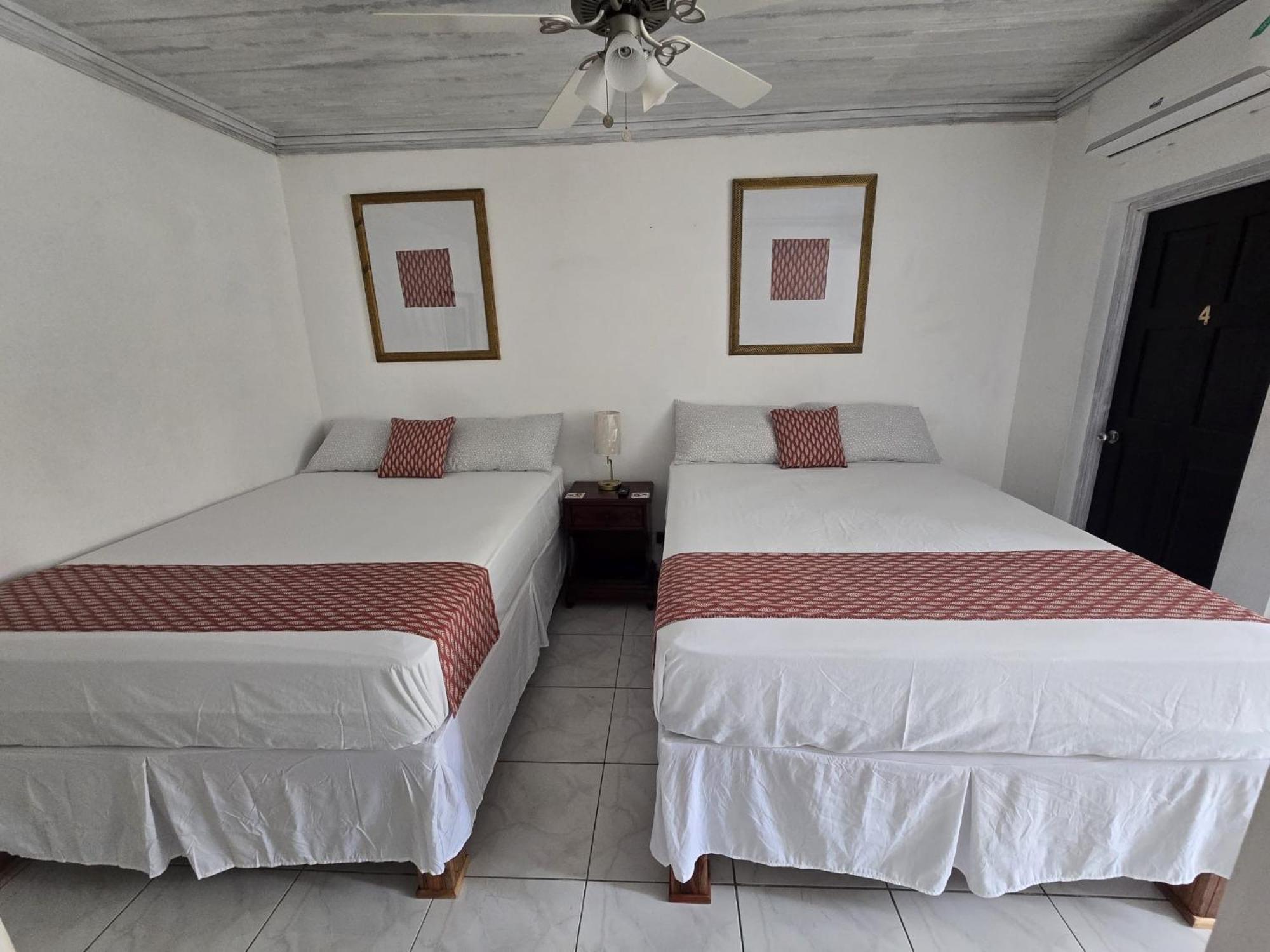 Paradise Palms Jamaica Vacation Rental Montego Bay Exteriör bild